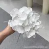 Flores Artificiales, Ramo de Hortensias de 5 Cabezas, Verano Interminable, 27 Piezas, Materiales Florales para Decoración de Bodas y Hogar, Flores de Cinco Cabezas