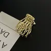 Halloween Estilo Punk Gótico Oscuro Metal Calavera Esqueleto Mano Pinza Garra Pequeña para Mujeres Exagerado Accesorio para el Cabello Cola de Caballo Pinza de Garra