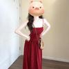 Vestido de Alça Floral Vermelho Retrô Francês Verão Infantil 2025 Novo Estilo Férias na Praia Cintura Ajustada Vestido Longo