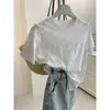 Camiseta de manga corta para mujer, nuevo estilo de moda de verano, hombro normal, diseño coreano, top blanco bordado calado de cuello redondo