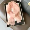 Bufanda Fina y Fresca de Encaje Bordado Retro Elegante para Mujer Estilo Coreano para Primavera y Verano, Bufanda Versátil de Gasa de Color Sólido al por Mayor