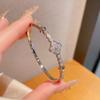 Pulseira Nova da Sorte Flor da Sorte Estilo Coreano e Japonês de Luxo Leve, Elegante e Versátil, Trevo de Quatro Folhas Simples e Estiloso