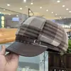 2025 Novo Boina Xadrez Retrô com Retalhos Chapéu de Jovem Elegante Estilo Britânico Outono e Inverno Chapéu Octogonal Pequeno Mostrando o Rosto
