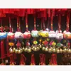 Festival de Año Nuevo Nudo Chino Flor de Durazno Gato Campana de Gato de Cerámica Borla Pez Pequeño Carrillón de Viento Decoración para Coche Colgante Mini