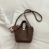 Bolso Retro de Alta Gama para Mujer 2025 Nuevo Bolso Cruzado Casual Versátil Bolso de Mano Estilo Coreano Súper Popular Bolso de Hombro