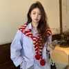 Lenço Triângulo Listrado com Pom-Pom Moda Coreana Casual Versátil para Mulheres, Cachecol Xale de Proteção para o Pescoço Casual Versátil Outono e Inverno Tendência