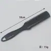 Suministro Directo de Fábrica al por Mayor Peine Negro de Doble Cara para Cortar el Cabello Peine de Plástico Recortador de Flequillos con Cuchilla