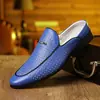 Amazon AliExpress Más Vendido Transfronterizo Tallas Grandes Zapatos de Piel Verano Punta Fina Calados Slip-On Negocios Transpirables Casuales