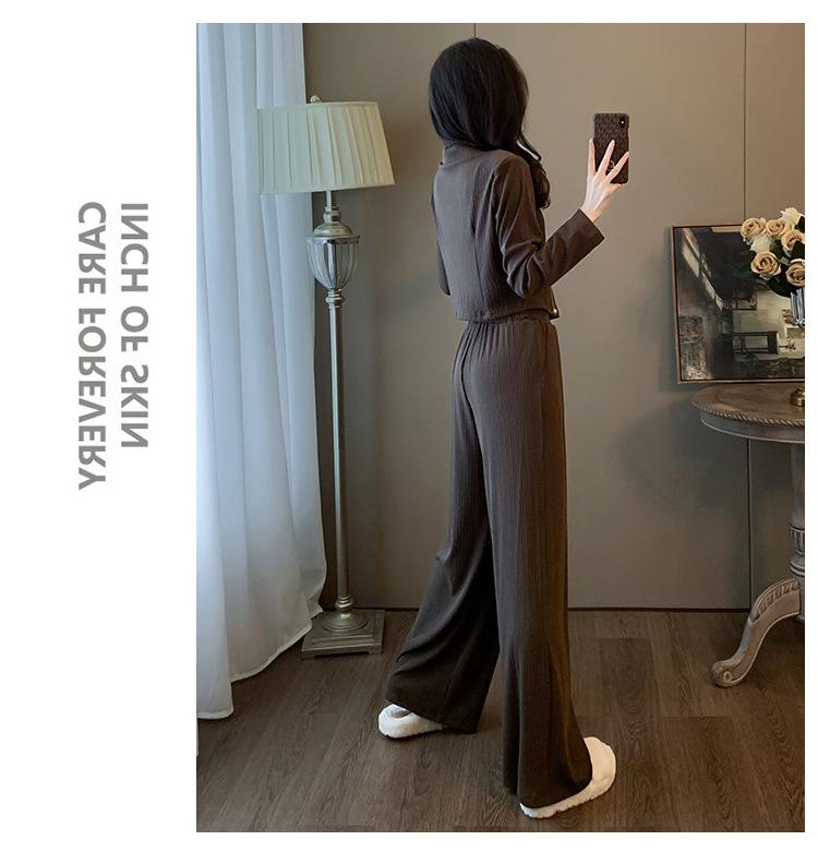 跨境淘货源分销2024秋冬季新款街头潮流减龄小个子爆款欧货网红款运动套装休闲运动气质休闲时尚流行新款秋装秋装女装时尚套装套装女装秋季套装女套装女女士运动服女装两件套套装卫衣套装休闲套装秋季套装女装时尚套装盐系休闲套装女装2024百搭设计感小众洋气欧货阿里国际站跨境采购Cross-border, shopping source, foreign trade, export, distribution 2024 fall, winter, new, street trend, explosive, European goods, network red, sportswear, leisure sports, temperament leisure, fashion popular, new autumn wear, autumn women's wear, fashion suit, women's wear, women's wear, women's wear, women's sportswear, women's two-piece, hoodie suit, casual suit, autumn suit, women's wear, Fashion suit salt department, casual suit women's dress, Ali International Station, cross-border procurement