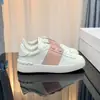 Zapatos Blancos Nuevos 2024 Marca V Suela Gruesa con Tachuelas Unisex Versátiles de Cordones Tenis Casuales Tenis con Bloques de Color