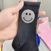 Calcetines de Algodón Coreanos para Primavera, Otoño e Invierno con Pedrería, Cara Sonriente de Pedrería Resistente, Calcetines Holgados Negros y Blancos, Calcetines Largos hasta la Mitad de la Pantorrilla para Mujer, Modernos