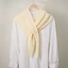 Chal Cruzado de Punto de Color Sólido Estilo Primavera y Otoño para Mujer, Bufanda Triangular de Imitación Cachemir, Ropa de Ambiente Estilo Coreano, Adecuado para Habitaciones con Aire Acondicionado