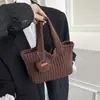 Bolsa de Braço para Mulheres com Bom Visual e Personalidade, Estilo Casual Retrô, Novo Modelo Primavera 2026, Bolsa de Mão para o Dia a Dia de Trabalhadores de Escritório, Bolsa de Ombro