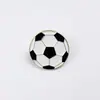 Insígnia de Metal de Bola Esportiva Acessórios de Decoração para Roupas Série Desenho Animado Copa do Mundo Futebol Broche Broche de Esmalte