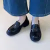 Mocasines de cuero con suela gruesa estilo francés para mujer, estilo británico, cómodos para ir al trabajo, con tacón grueso y punta redonda, versátiles para cualquier atuendo