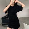 Vestido Negro de Verano con Pliegues y Mangas Cortas para Mujeres Bajitas, Falda Mini Ajustada Sexy al por Mayor que Resalta la Cintura para Comercio Exterior