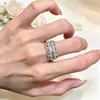 Anel Empilhável Francês de Renda Leve de Luxo Onda Strass Quadrado Zircônia Branca Encaixe Anel de Dedo Estilo Celebridade da Internet Blogueiro Dropshipping