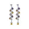Pendientes de botón con borla de corazón de circonita cúbica de aguja plateada para mujer Estilo de corte Pendientes elegantes Lujo ligero Sentido de alta gama Sentido de diseño de pendientes Nicho