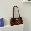 Bolsa de ombro poá para mulheres, nova coleção outono 2026, retrô e versátil, adequada para o dia a dia, feita de camurça