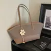 Bolsa de axila feminina de alta qualidade transfronteiriça 2026 nova moda outono popular bolsa de trabalho para o dia a dia bolsa tote versátil