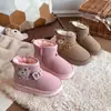 Botas de neve masculinas espessadas e quentes 2026 novo estilo inverno crianças sapatos de algodão tipo pão botas curtas antiderrapantes para meninos com forro de pelúcia