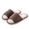 Pantuflas de Lino Antideslizantes para Hombre Primavera y Verano Transpirables Suela Suave Hogar Pareja Cuatro Estaciones Hospitalidad Silenciosas Algodón Lino Pantuflas para Hombre Verano