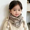 Cachecol para Bebê para Outono e Inverno, Novo Cachecol Triângulo Versátil para Meninos e Meninas, Cachecol Quadrado Fofo e Quente, Protetor de Pescoço para Bebê Estilo Coreano