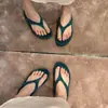 Nuevas Chanclas Casuales Estilo Vacaciones 2026, Nuevas Sandalias de Dedo Planas para Vacaciones de Verano al Aire Libre en la Playa