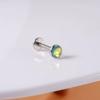 Clavo de oreja de diente interno degradado de comercio electrónico transfronterizo color mágico multicolor destello uña de labio clavo de oreja de acero inoxidable en forma de T con rosca interna