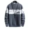 Venta al por mayor del fabricante Suéter para hombre Otoño e Invierno Polar Engrosado Cálido Camiseta Base de Punto Suelta de Moda