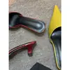 Nuevas Mules de Punta Cerrada de Tacón Fino con Patrón de Lichi de Gama Alta para Otoño 2026 para Uso en Exteriores, Elegantes y Adelgazantes Pantuflas de Punta Cerrada