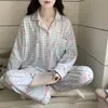 Pijama de Mujer para Otoño e Invierno Cardigan de Imitación Algodón Manga Larga Pantalón Largo Conjunto Ropa de Casa Sencilla Se Puede Usar Afuera con Copas Integradas