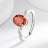 Transmisión en Vivo Venta Caliente Anillo Huevo de Paloma Retorcido Corte Flor de Hielo Piedra Preciosa de Color Incrustado con Diamante de Alto Carbono Brillante Joyería Envío Directo