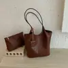 Bolsa de Trabalho de Luxo para Mulheres Versátil Design de Marca Nova 2026 Bolsa de Ombro Única para Axila Bolsa Tote de Trabalho Retrô