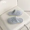 Pantuflas de algodón bordadas en inglés estilo niña Hamudin, invierno, amigables con la piel, felpa, cálidas para interior, hogar, antideslizantes, suela suave