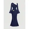 Vestido de estilo europeo transfronterizo con hombro asimétrico y manga acampanada para mujer, decoración de lazo, manga larga ligeramente transparente, vestido maxi de sirena