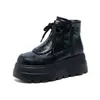Botas Martin Plataforma Femininas 2026 Outono/Inverno Novo Estilo Pessoa Baixa Com Pelúcia Estilo Britânico Retrô Botas de Cano Curto
