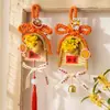 Nova decoração estilo chinês para o Festival do Meio Outono: Ornamento pendente em forma de leque tecido de bambu com o caractere "Wanzi," flores de osmanthus e coelho de jade para bênção, decoração de pendurar na porta, presente artesanal feito à mão