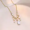 Collar para Mujer, Moda Transfronteriza, Diseño Nicho de Corazón, Versátil Elegante, Colgante Simple y Versátil, Collar Cadena Clavícula para Mujer