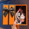 Chaveiro Criativo de Gatinho KT Chefe Flocado Desenho Animado Pingente de Bolsa Fofo Chaveiro de Carro Presente Atacado