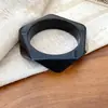 Pulsera Abierta Redonda de Acrílico Retro Europea y Americana, Simple, Moderna, Personalizada, Versátil, Diseño de Joyería para Mano de Nicho