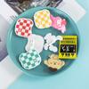 Broche de Dibujos Animados de Acrílico Personalizado Lindo Insignia de Sudor Sin Palabras Mismo Estilo que Xiaohongshu Parche Transparente Accesorios Personalizados
