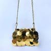 Bolso mini para teléfono con cadena dorada brillante de diseño de alta gama de nicho, tejido a mano con lentejuelas y diseño de hada.