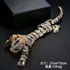 Moda Retro Europea y Americana Broche de Tigre Año Zodiacal del Tigre Pin Conmemorativo de Aleación de Diamante Unisex Corsage Decorativo