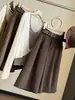 Calça cropped retrô de veludo cotelê estilo japonês para mulheres, nova coleção outono 2026, cintura alta, versátil, modelagem solta, afina a silhueta, calça reta de perna larga