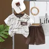Niños 2025 Verano Nuevo Camiseta Casual de Niños Sudadera de Moda Genial Ropa para Niños de Manga Corta Pantalones Cortos Traje de Dos Piezas