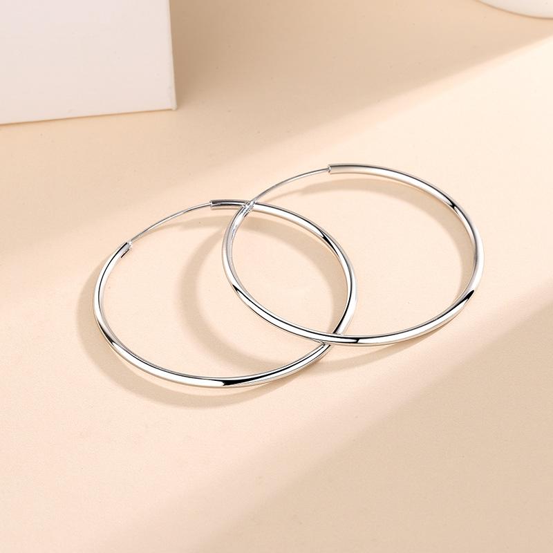 光面大圈圈耳环