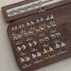 Arte de Uñas para Enriquecerse Rápidamente Decoraciones de Aleación Año Nuevo 2026 Color Dorado y Plateado Caballo 3D Pedrería para Uñas Set de 5
