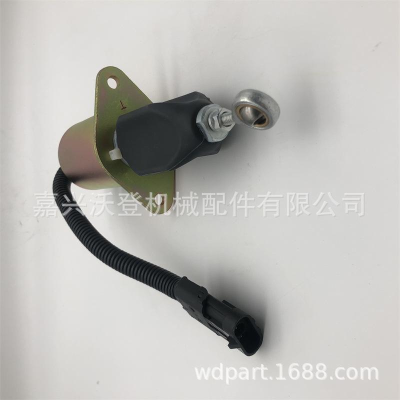 b051ff8ccf4776f187bbf6a4b32273