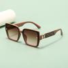 Gafas de Sol de Nuevo Estilo 2025 para Mujer, de Alta Gama, Montura Grande, Favorecedoras, Gafas de Sol Pequeñas, Gafas de Sol Negras, Protección Solar y Protección UV de Moda